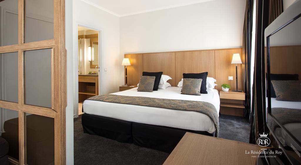 Hotel La Du Roy Champs Elysees 4*
